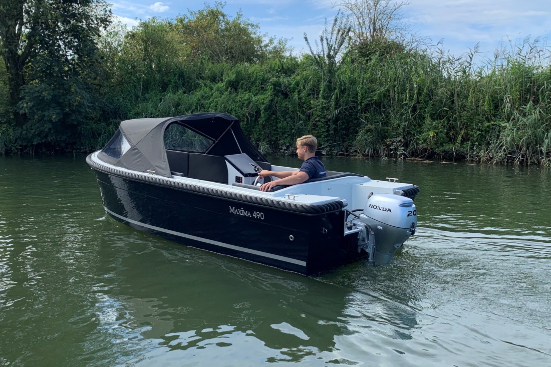 Maxima 490