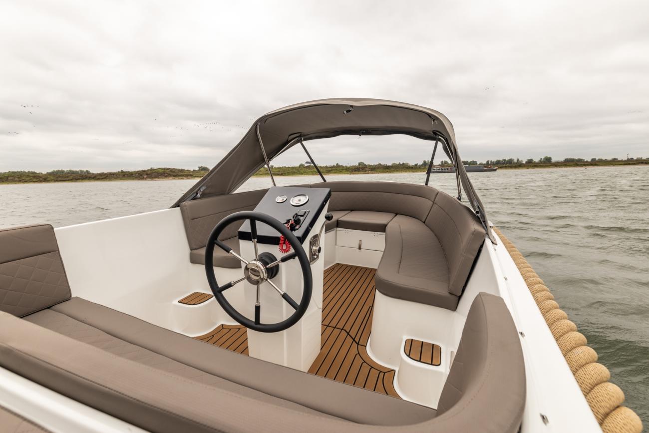 Maxima 600