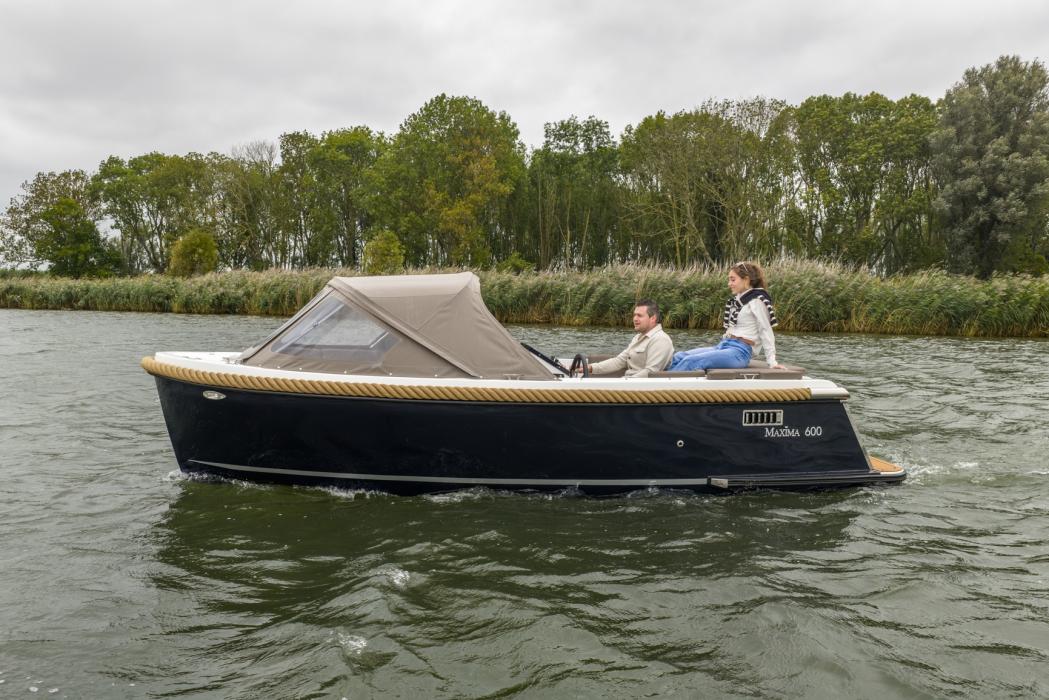 Maxima 600