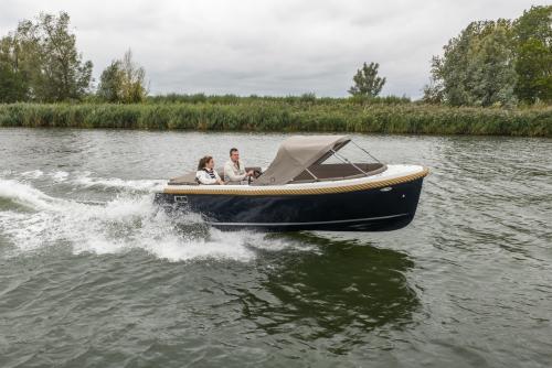Maxima 600