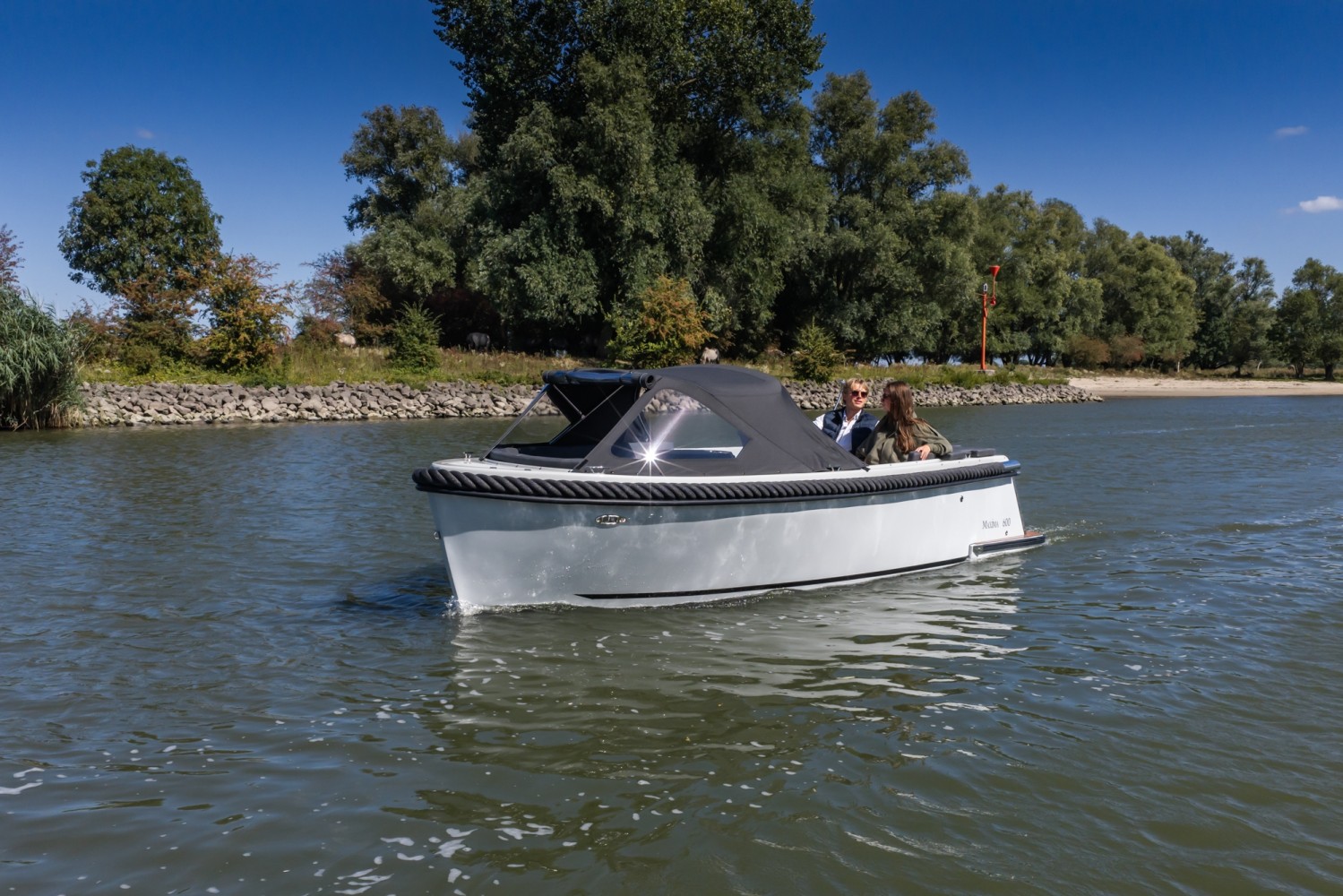 Maxima 600