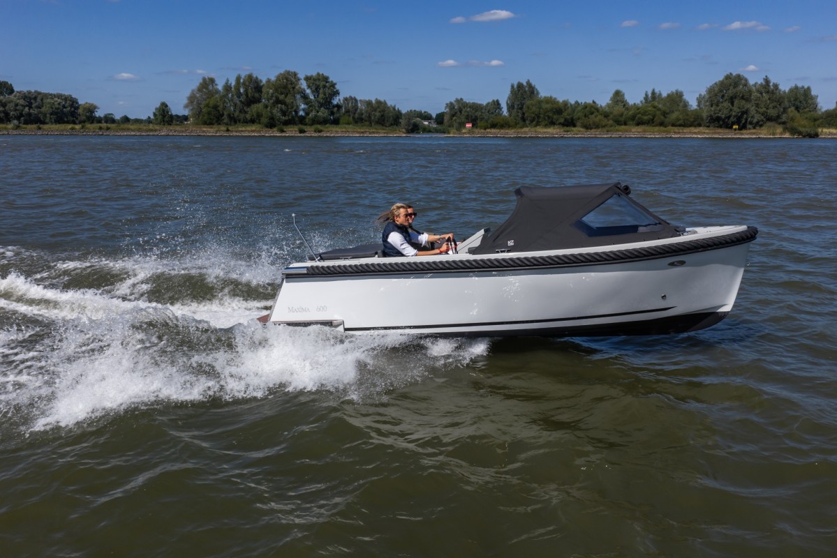 Maxima 600