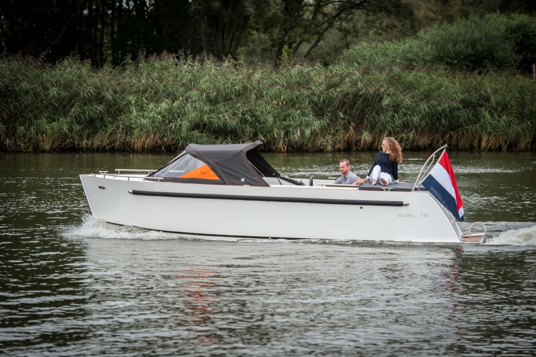 Maxima 730