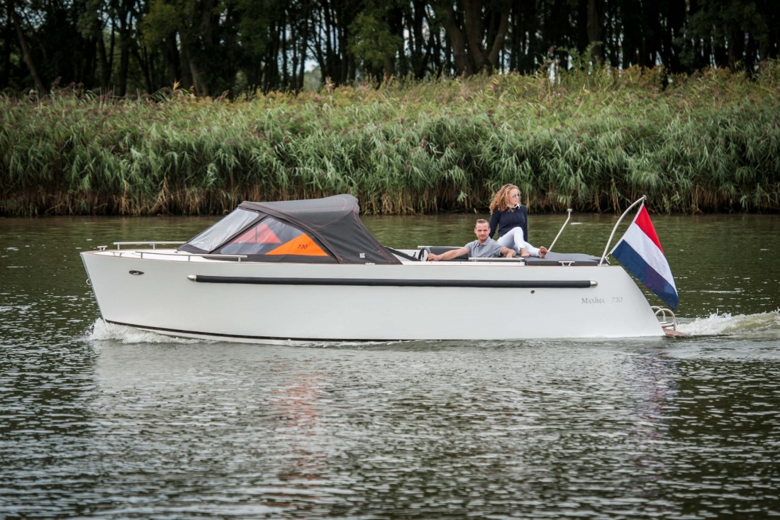 Maxima 730