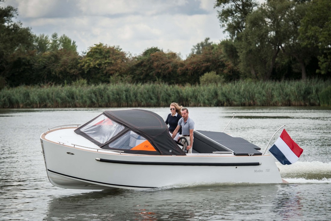 Maxima 730