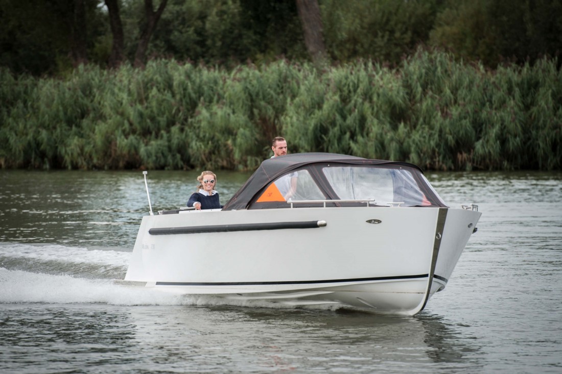 Maxima 730