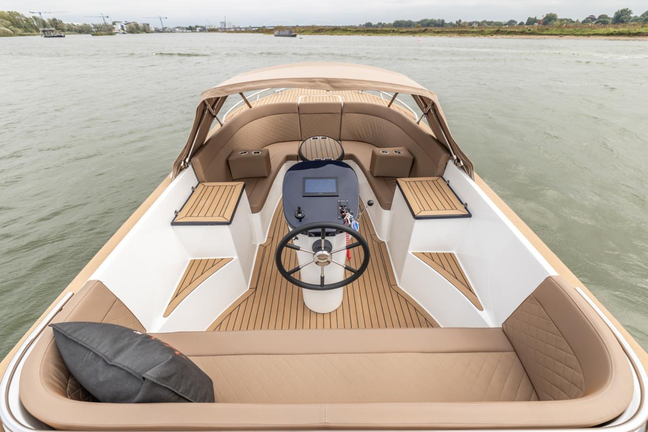 Maxima 720 retro