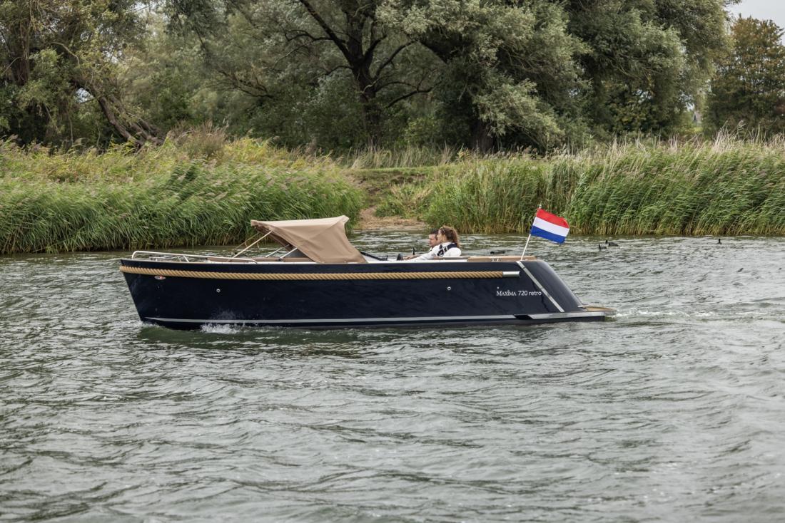 Maxima 720 retro