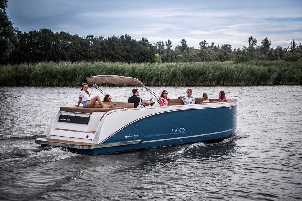 Maxima 840