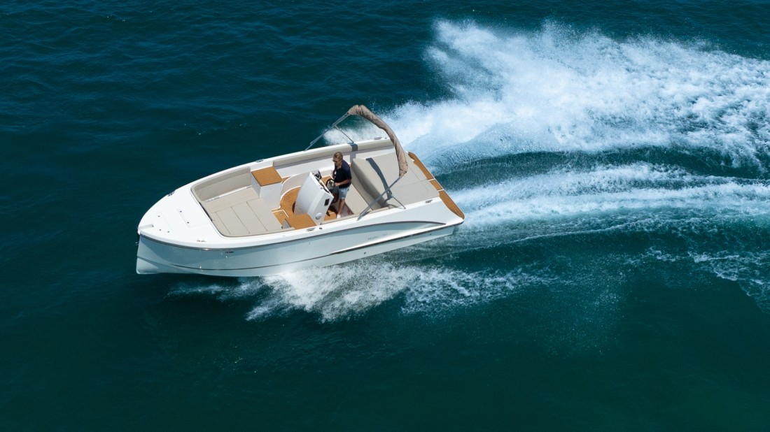 Maxima 740