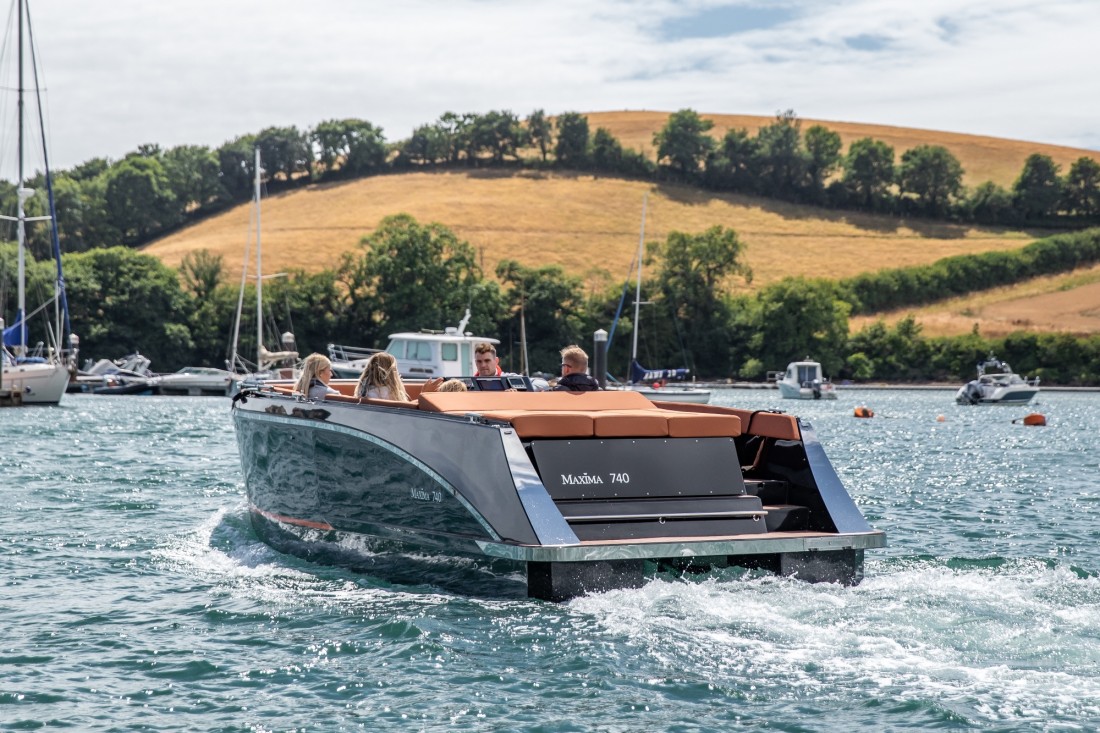 Maxima 740