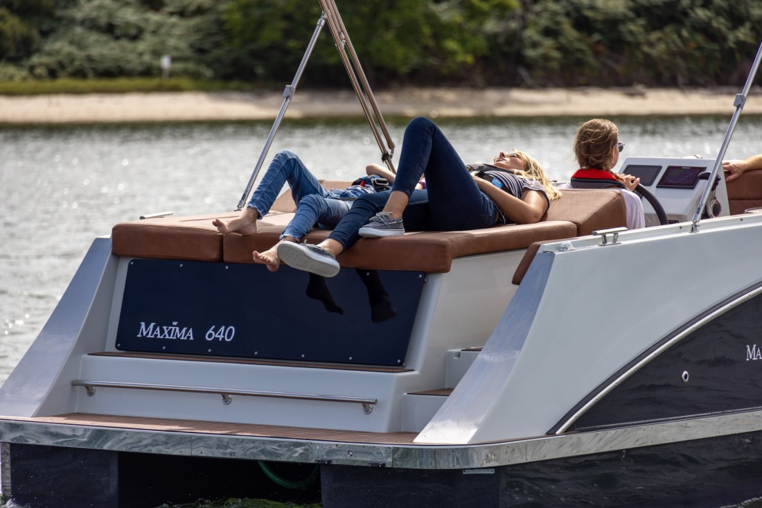 Maxima 640