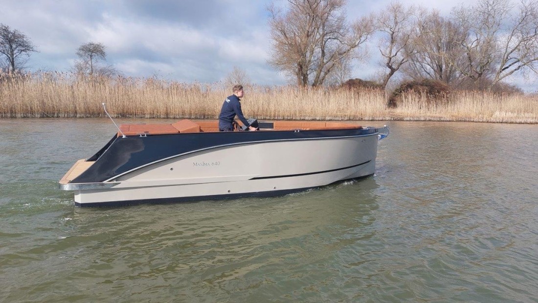 Maxima 640