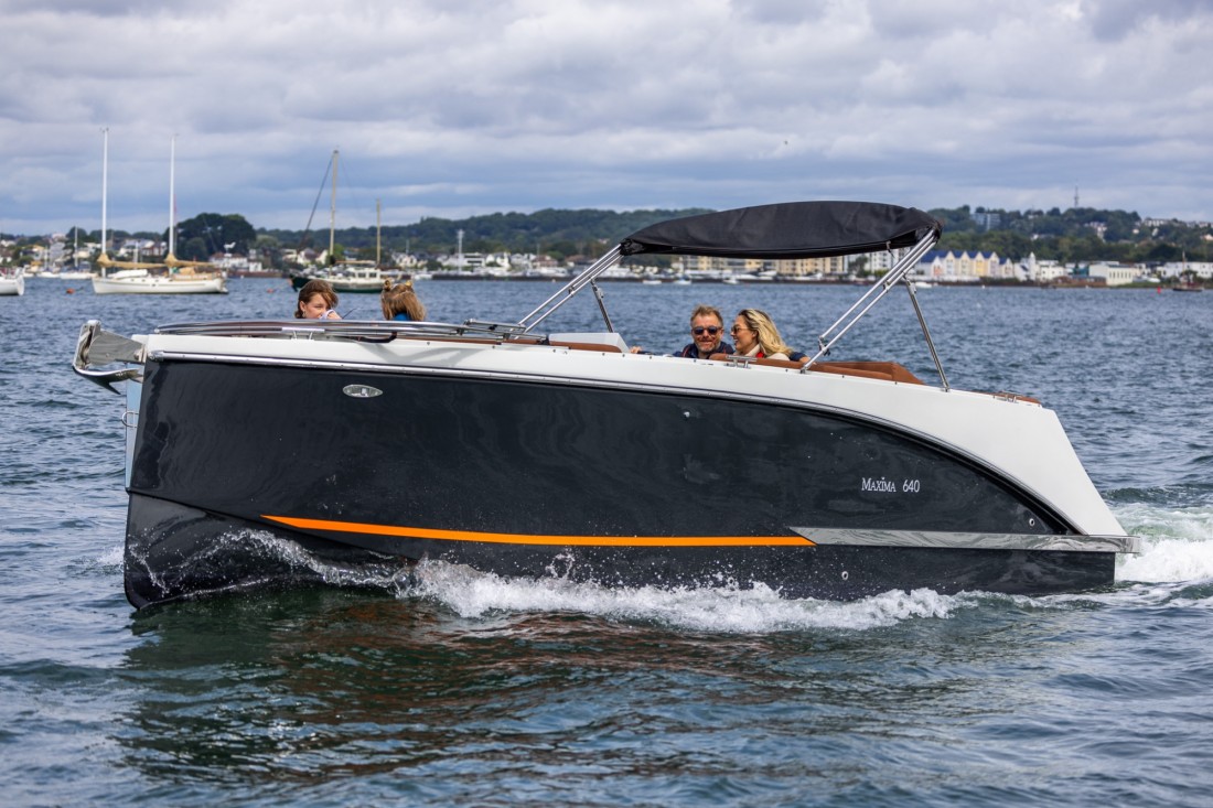 Maxima 640