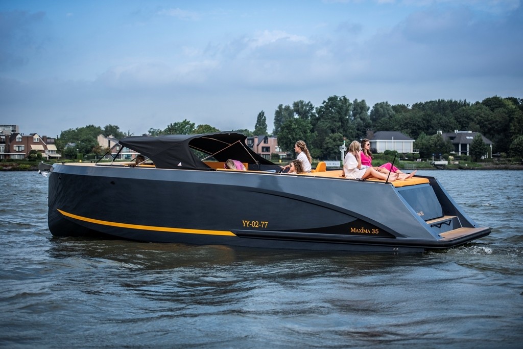 Maxima 35