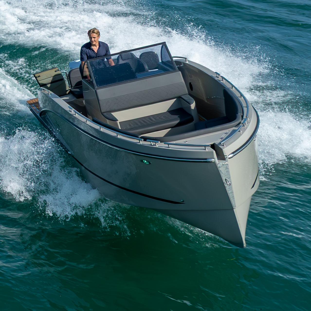 Maxima 700 sport