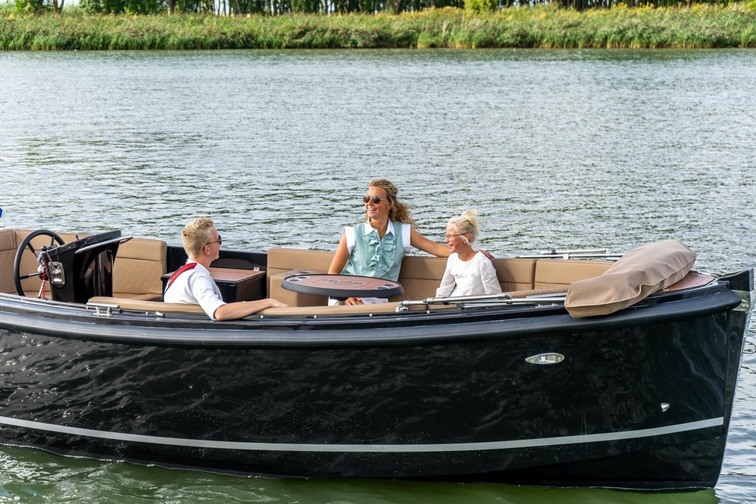 Maxima 650 Flying Lounge Électrique