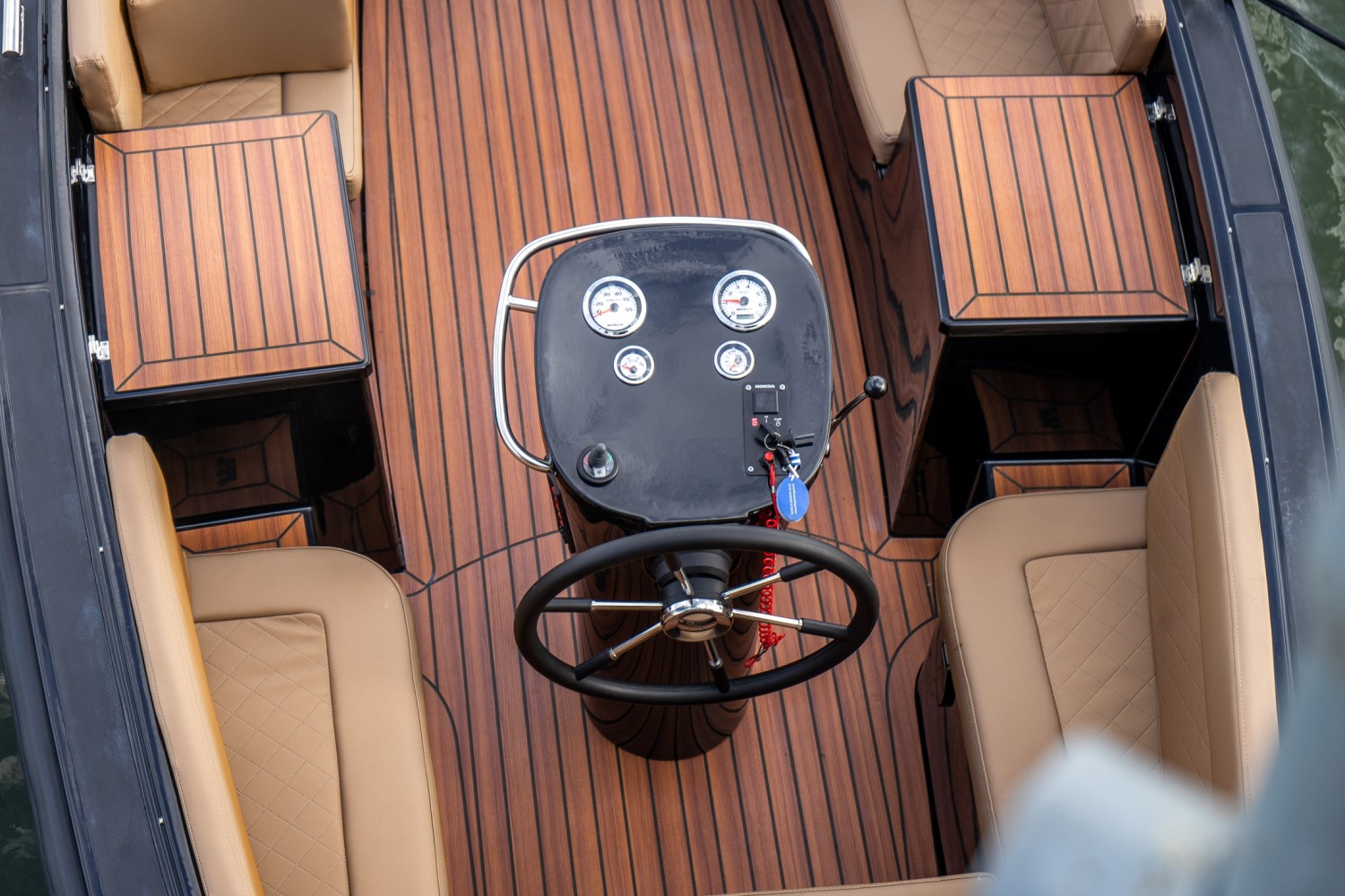 Maxima 650 Flying Lounge Electric