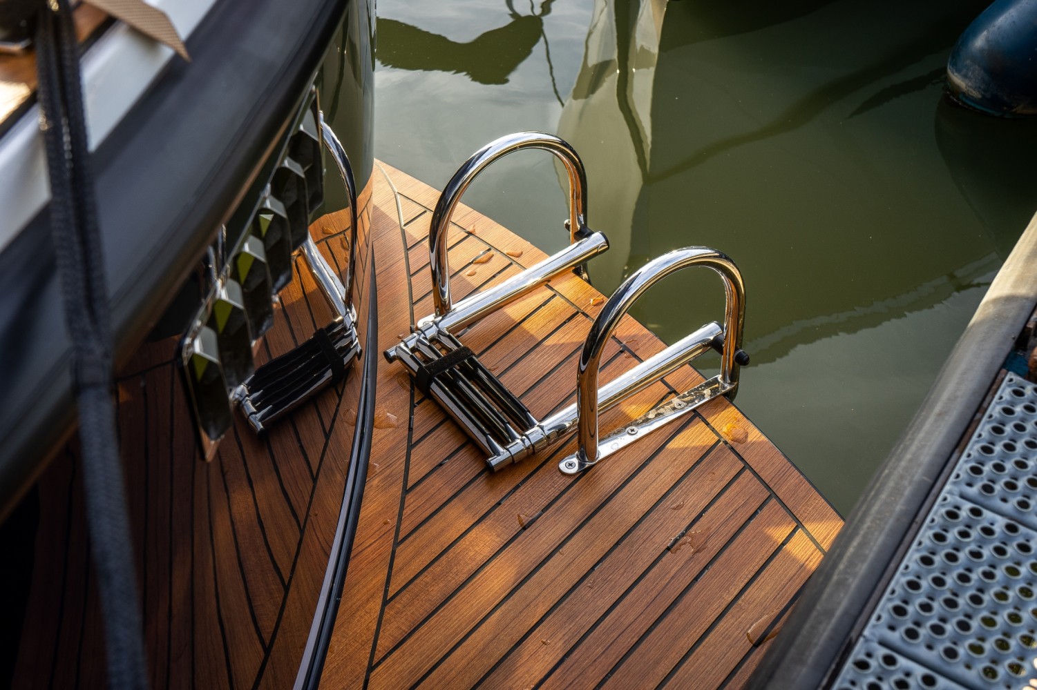 Maxima 650 Flying Lounge Electric