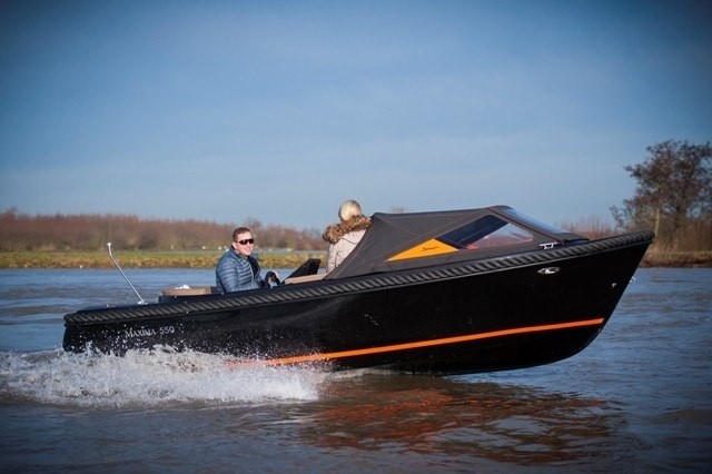 Maxima 550 Elektrisch