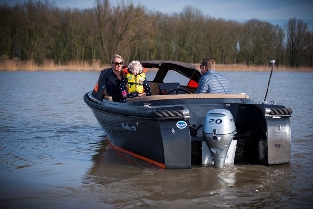 Maxima 550 Elektrisch