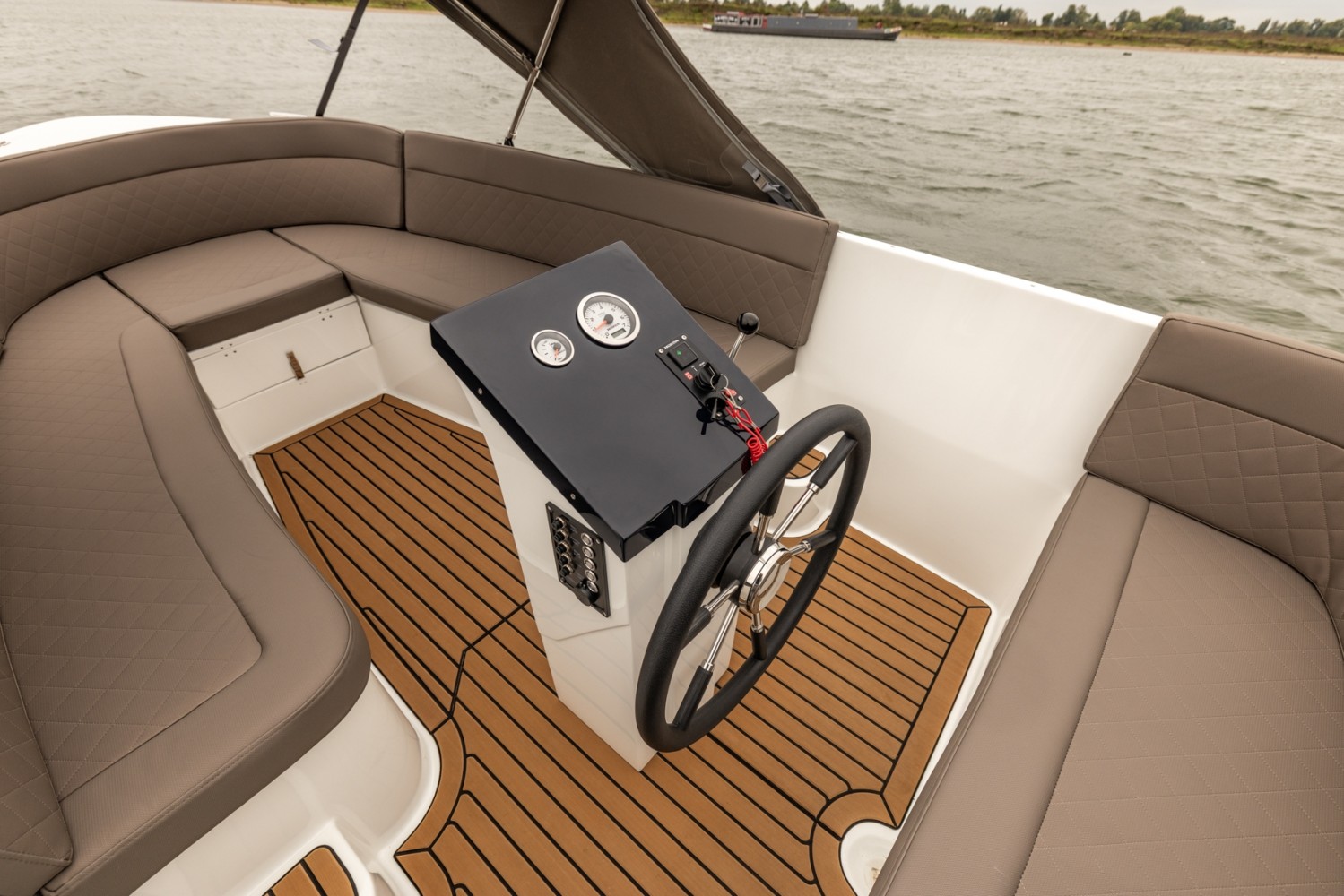 Maxima 600 Elektrisch