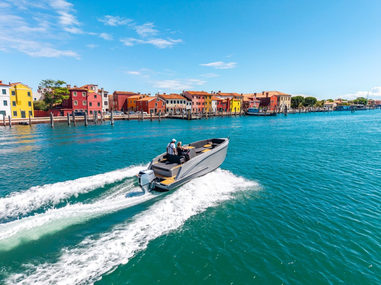 Maxima 680 sport lounge