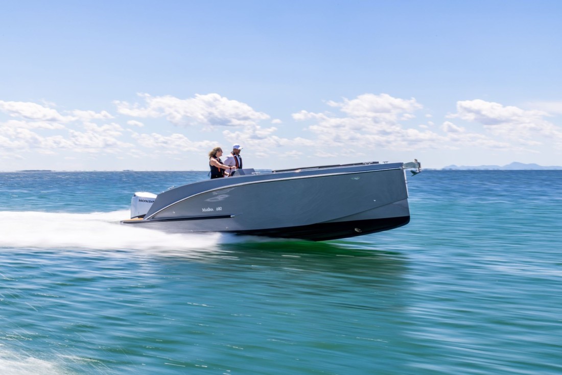 Maxima 680 sport lounge