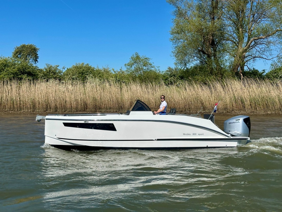 Maxima 800 sport