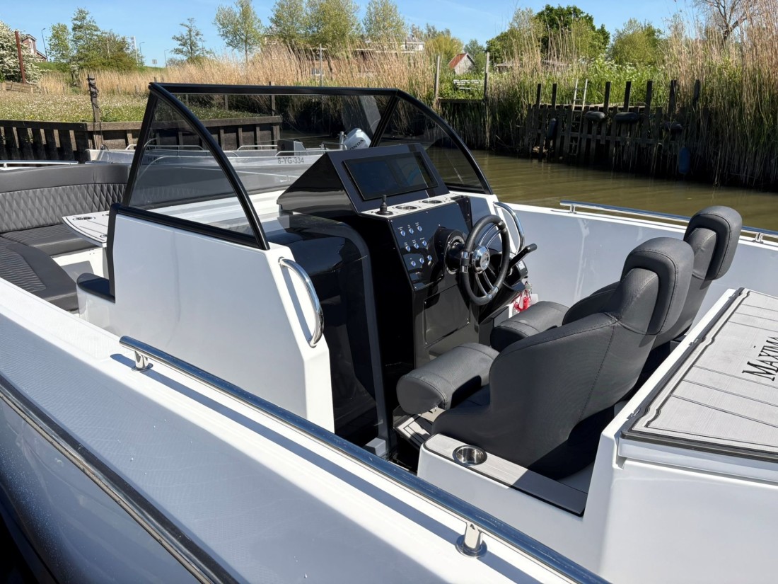 Maxima 800 sport