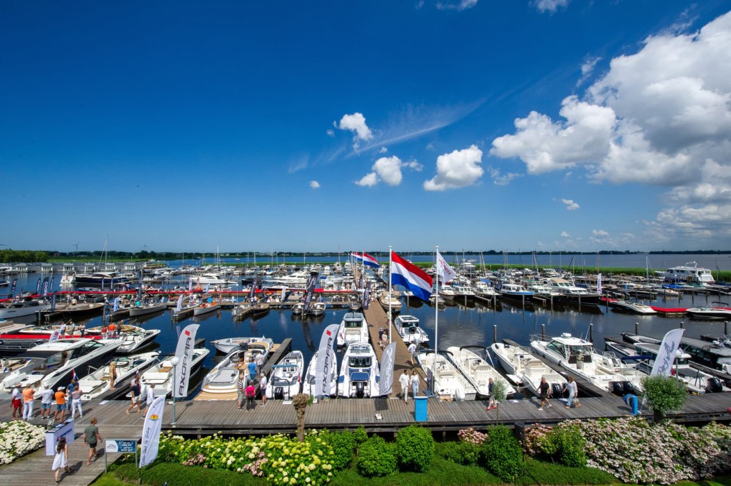 Discover Maxima Boats at the Hollandse Plassen Boat Show